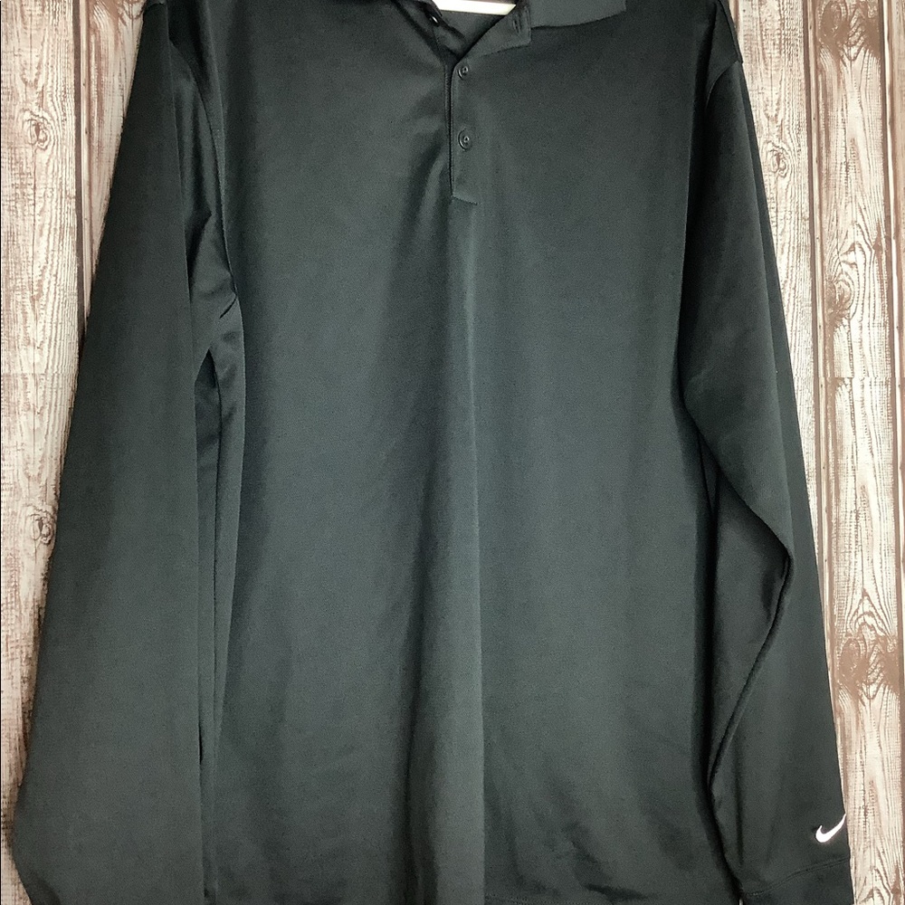Men’s Nike long sleeve golf shirt